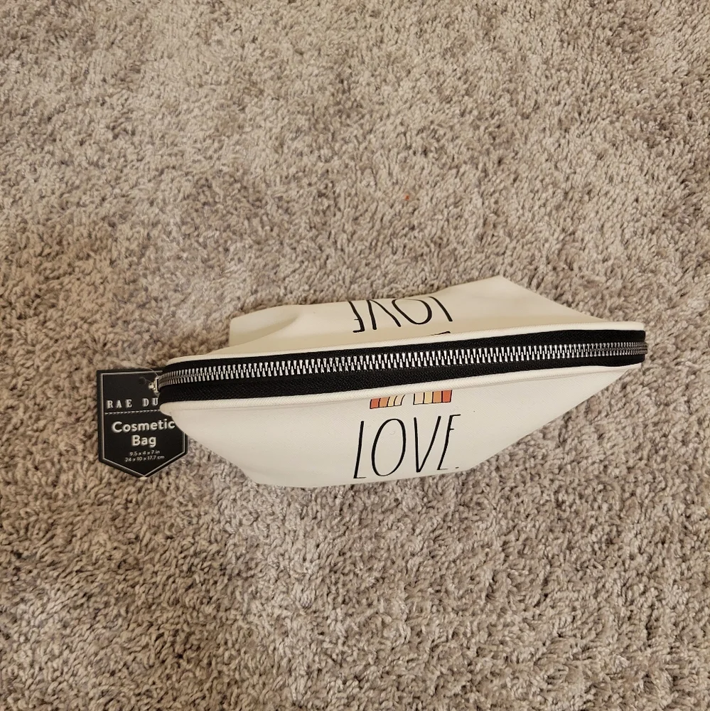 🛍5 for $25/ Rae Dunn Rainbow LOVE Cosmetic Bag - Picture 3 of 7